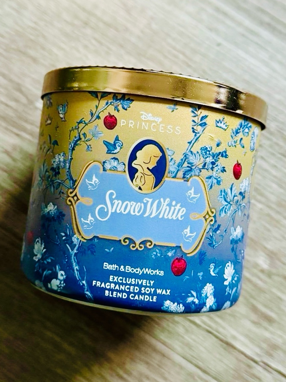 Bath & Body Works Disney Snow White 3 Wick Candle